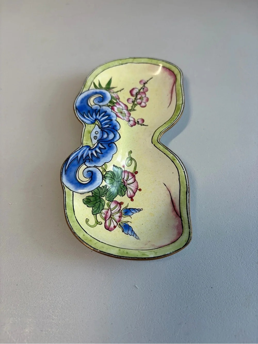 Antique Chinese Canton Enamel Eyeglass Holder Lucky Bat Trinket Dish Handpainted